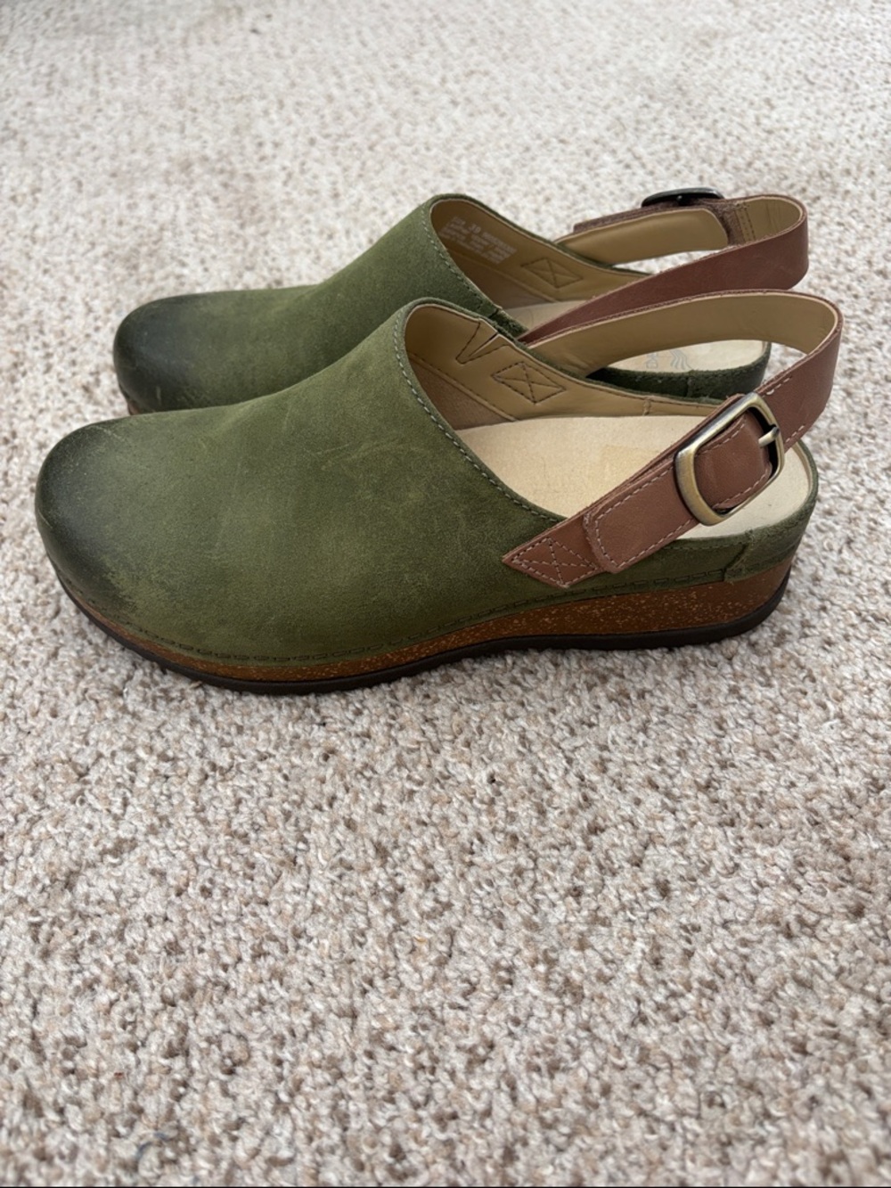 Dansko Merrin Olive Green Burnished Leather Clogs EU Size 39
